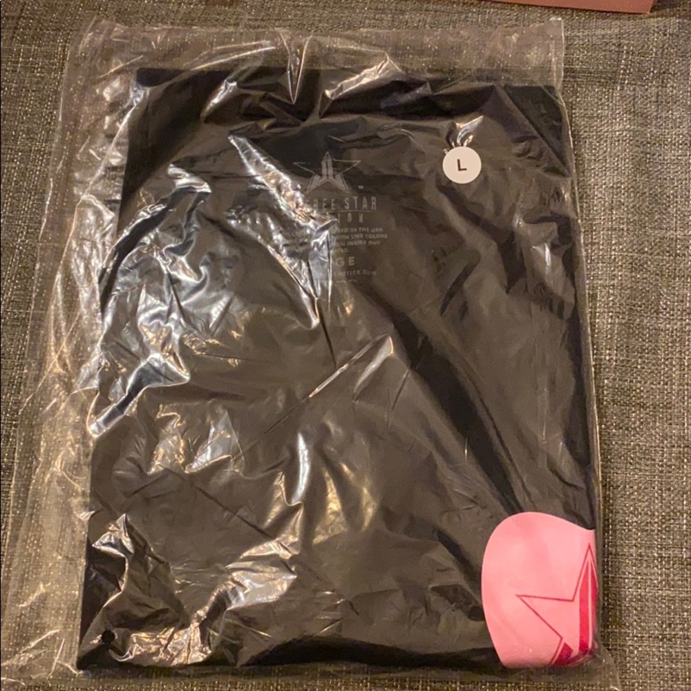 Jeffree Star shirt
